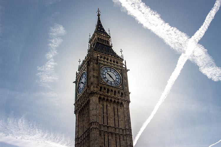 Elizabeth Tower - Big Ben © Imagina na Viagem - pontos turísticos imperdíveis na europa