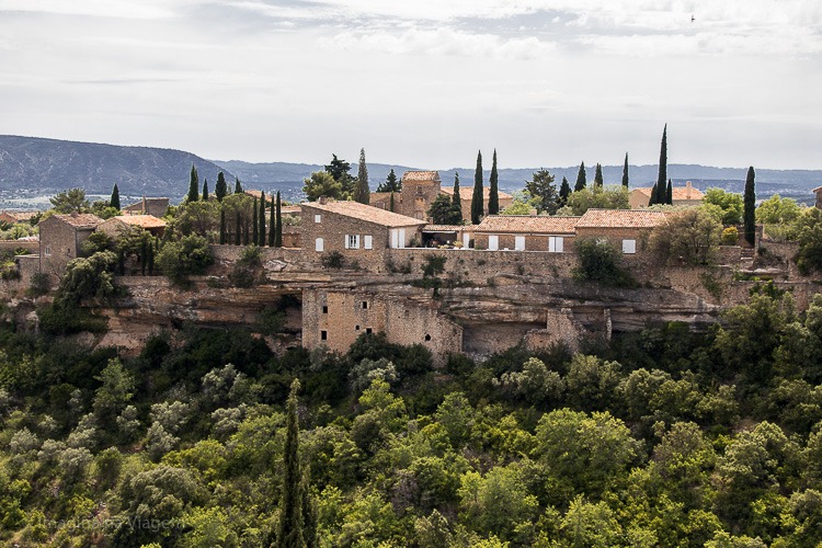 Gordes - Um guia sobre a pérola do Luberon, na Provence. © Imagina na Viagem